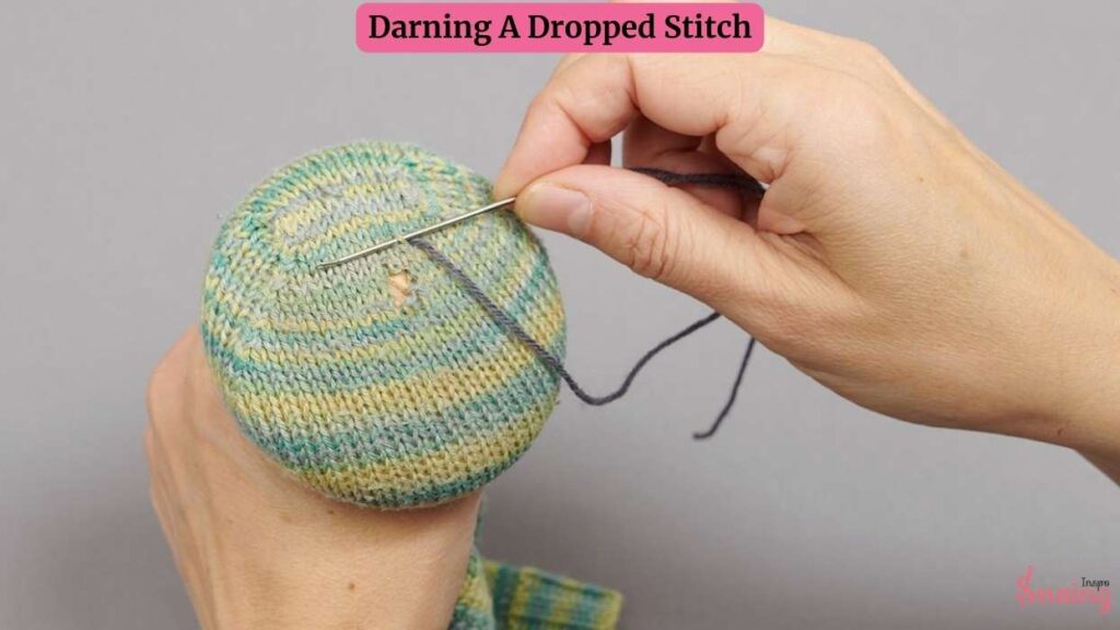 Darning A Dropped Stitch